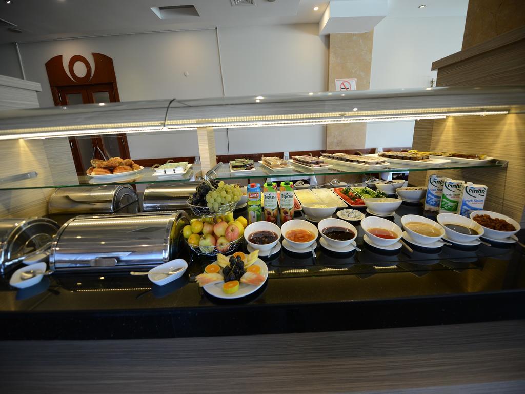 萨姆松机场度假酒店 外观 照片